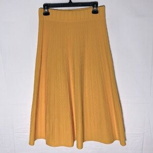 2Xtremz Mustard Yellow Textured Knit Below Knee Skirt M